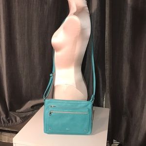 Brand new Relic purse